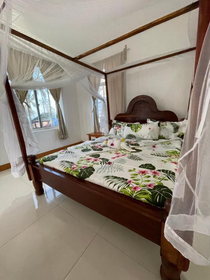 Garden Dreams Hotel Нунгви Экстерьер фото
